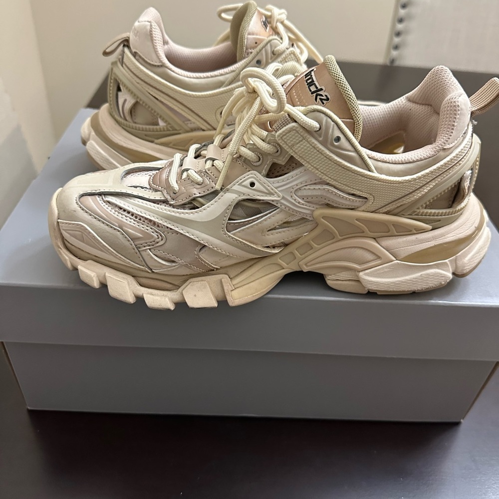 Balenciaga Cream Athletic Shoes - Picture 5 of 8